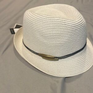 Nine West white fedora NWT